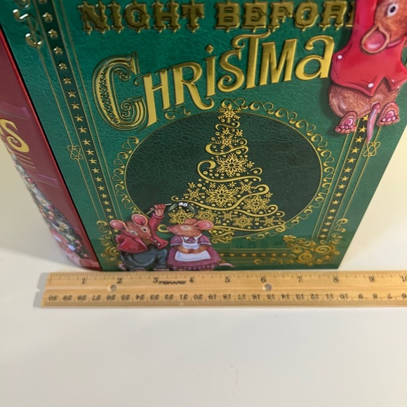 Night Before Christmas Book Tin - Picture 5 of 9
